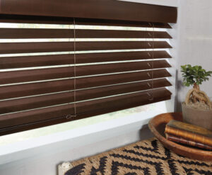 wood blinds with valance